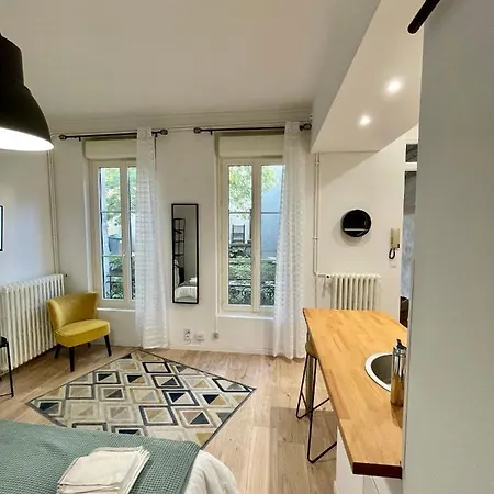 Apartament 21m2 - Centre A 300m Du Metro