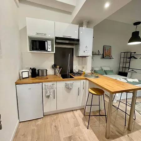Studio 21m2 - Centre A 300m Du Metro Apartment